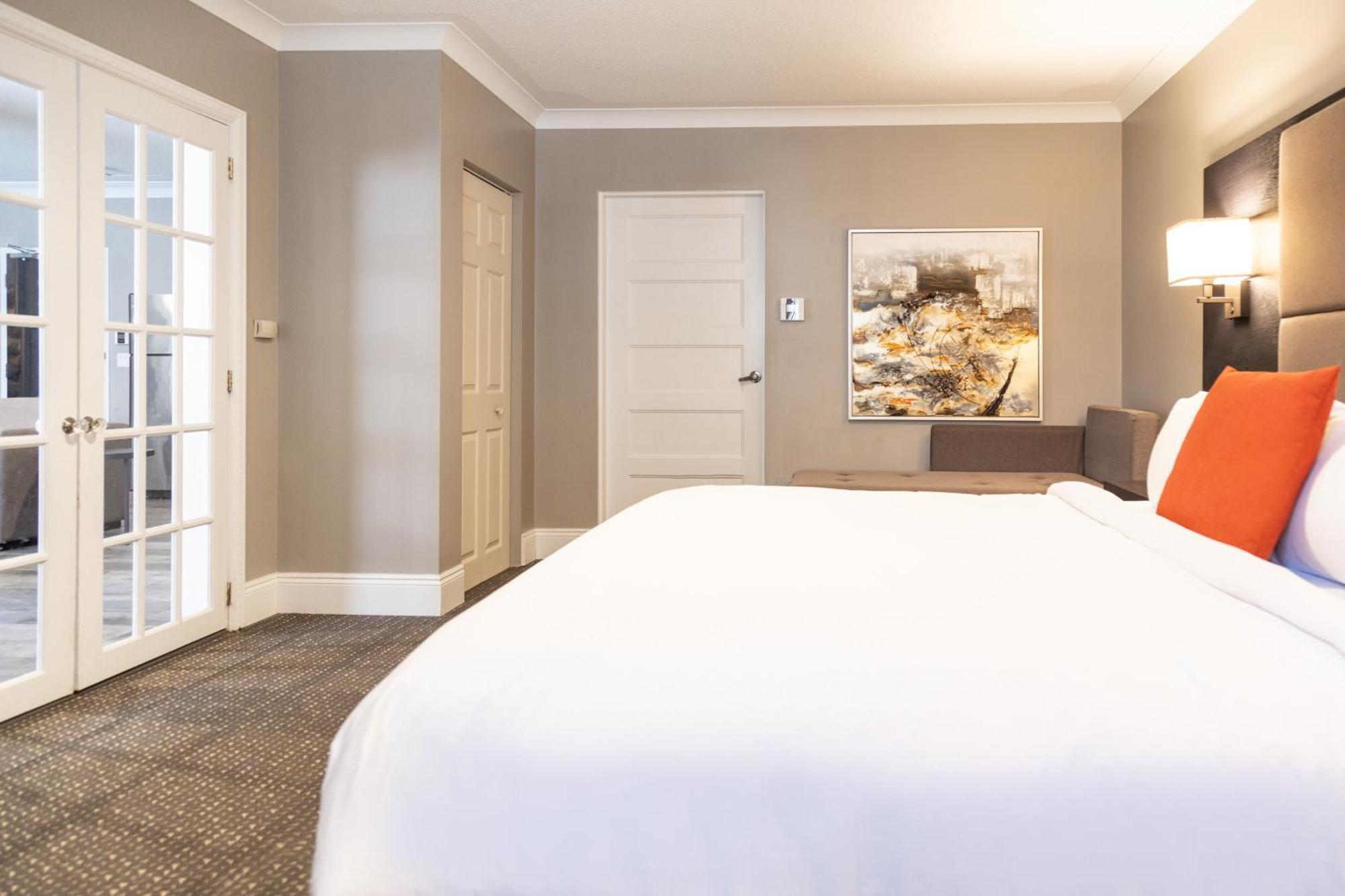 Crowne Plaza Fredericton Lord Beaverbrook By Ihg Dış mekan fotoğraf