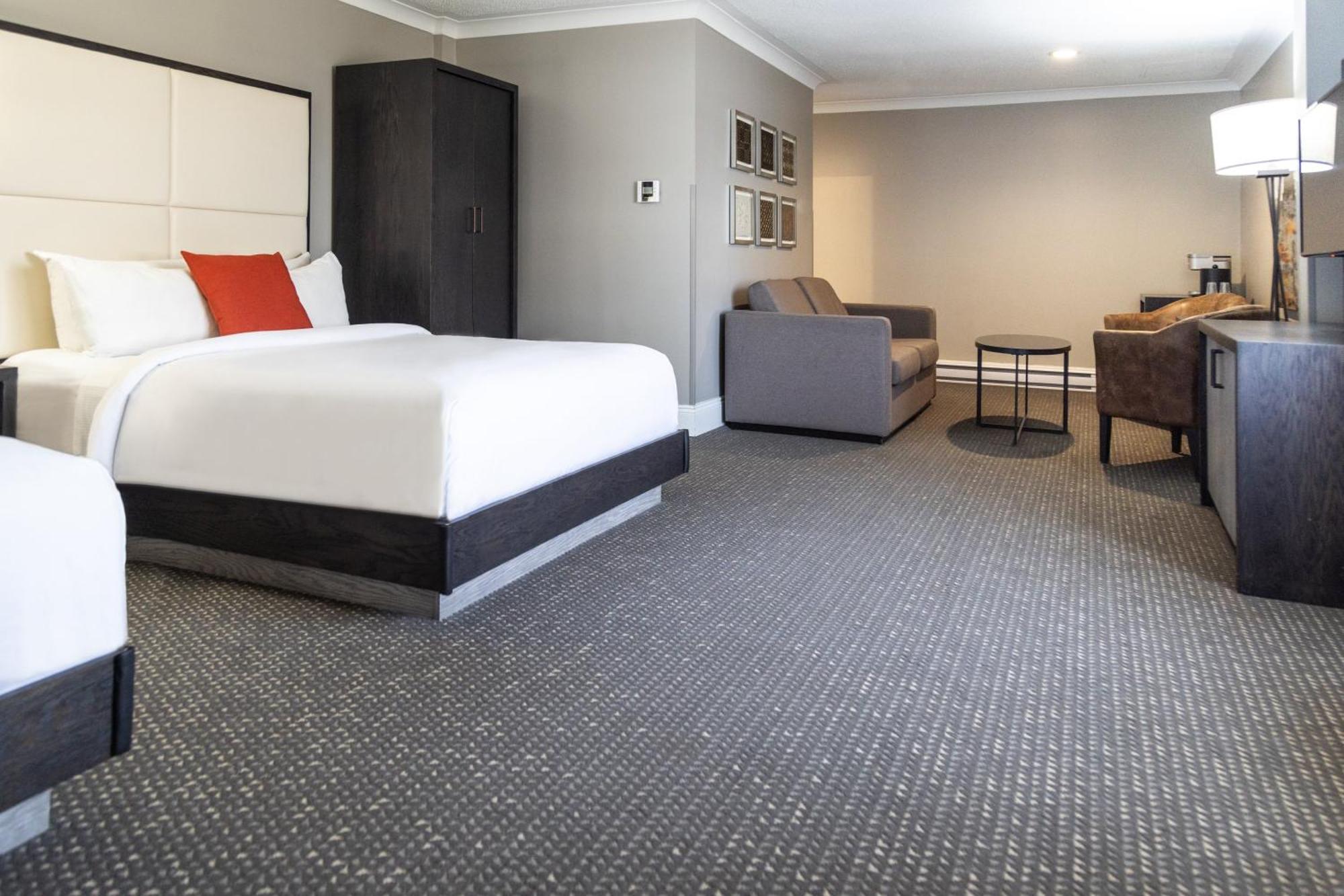 Crowne Plaza Fredericton Lord Beaverbrook By Ihg Dış mekan fotoğraf