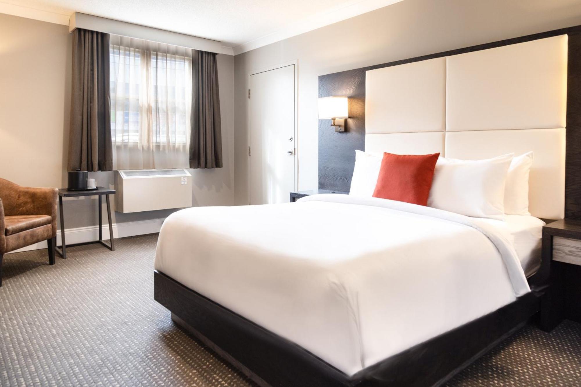 Crowne Plaza Fredericton Lord Beaverbrook By Ihg Dış mekan fotoğraf