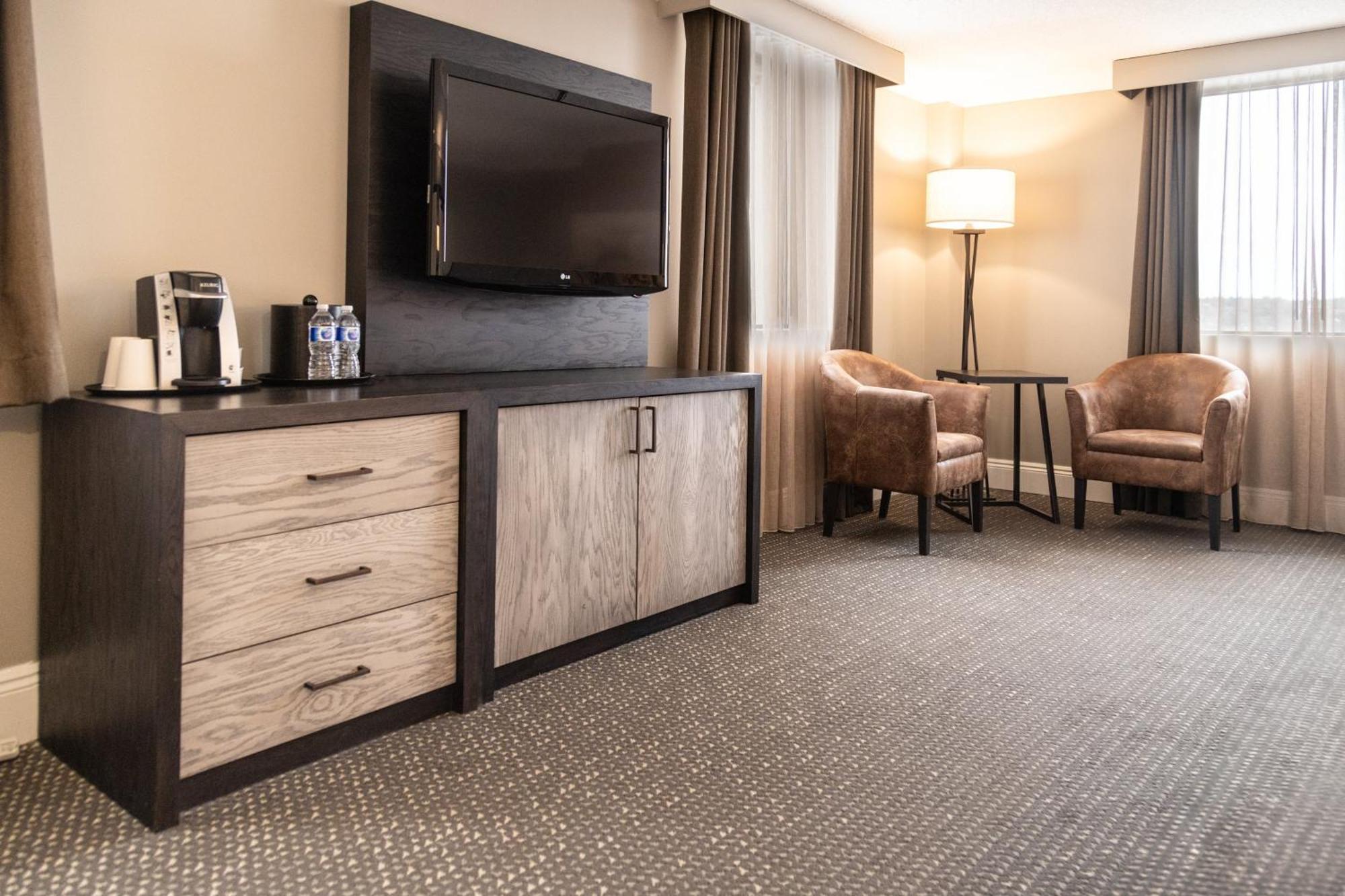 Crowne Plaza Fredericton Lord Beaverbrook By Ihg Dış mekan fotoğraf