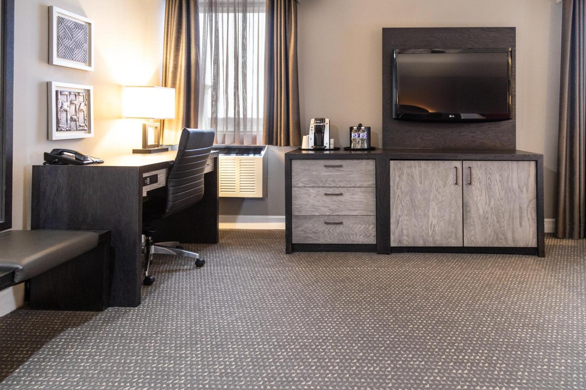 Crowne Plaza Fredericton Lord Beaverbrook By Ihg Dış mekan fotoğraf