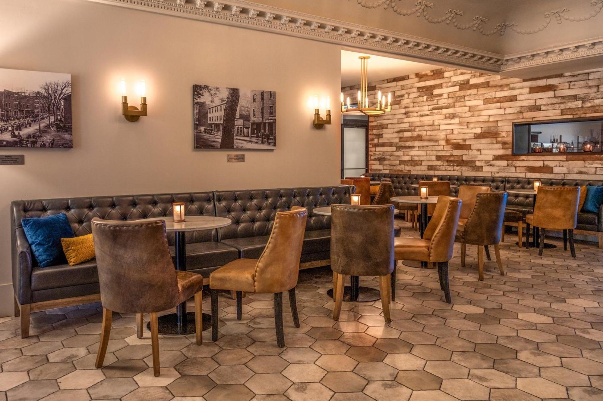 Crowne Plaza Fredericton Lord Beaverbrook By Ihg Dış mekan fotoğraf