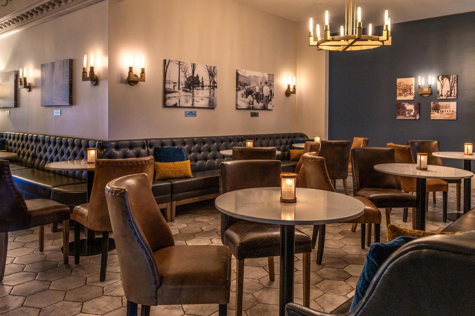 Crowne Plaza Fredericton Lord Beaverbrook By Ihg Dış mekan fotoğraf